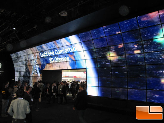 ces-lg-3d-wall.jpg