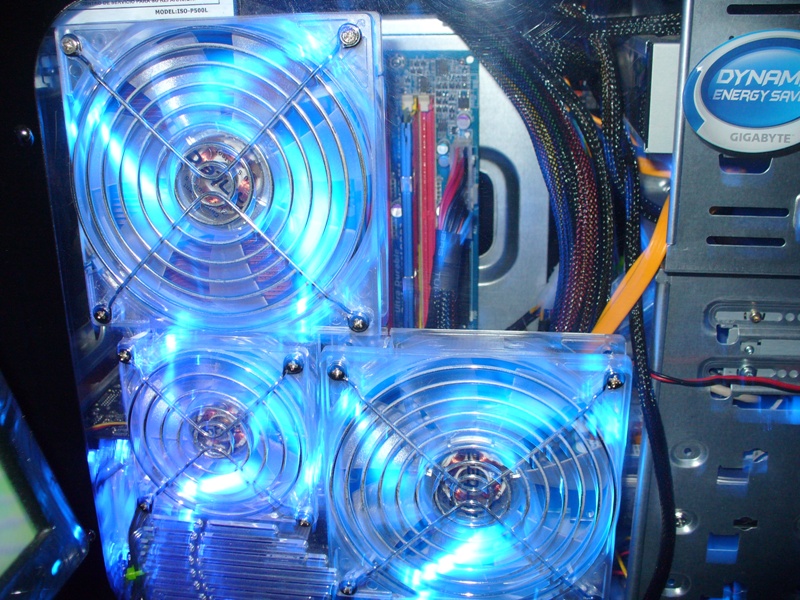 Case Mod- Fans 001.jpg Case Mod- Fans 001.jpg