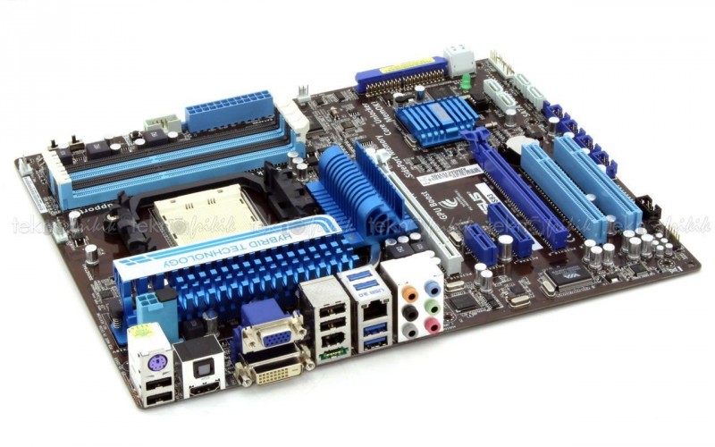 asus_m4a89gtd_mobo.jpg