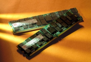 8GB DDR2 2-Rank RDIMM built with 1Gb components