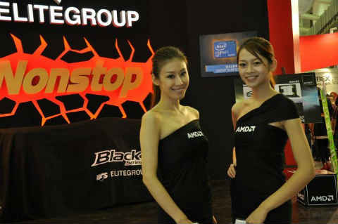 ECS AMD Booth Babes.jpg