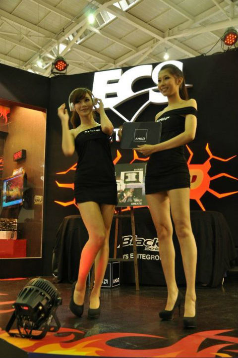ECS AMD Booth Babes 2.jpg