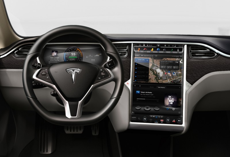 Tesla_Model_S_Visual Computing Module.jpg