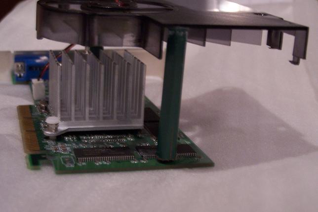 GF2 200 with Fan from GF4ti(with some adjustments) over Heatsink from XFX board 2.jpg