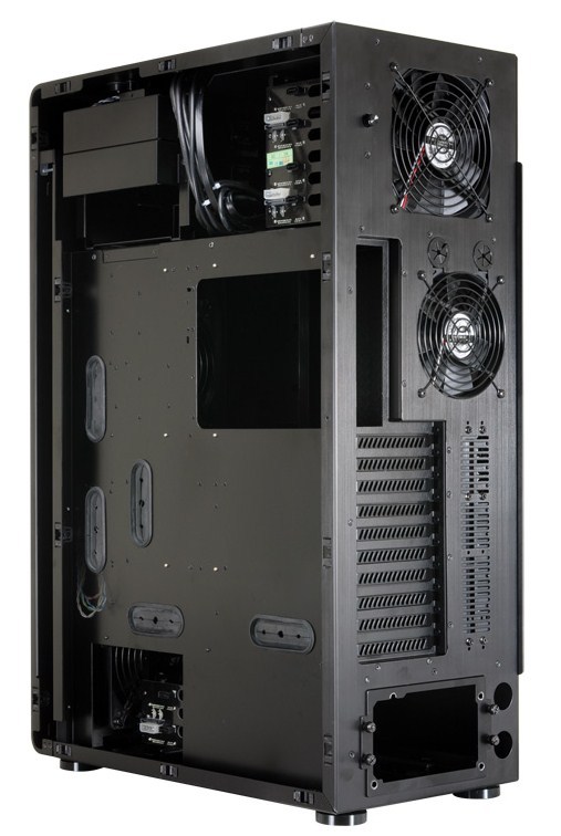 LianLi_PC-X2000FN_3.jpg