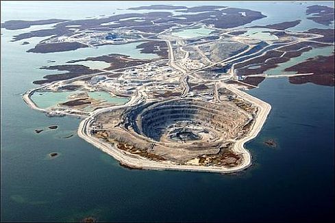 biggest_holes_033.jpg