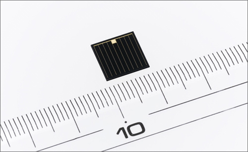 Triple-junction compound solar cell with the world's highest conversion efficiency of 37.7%
