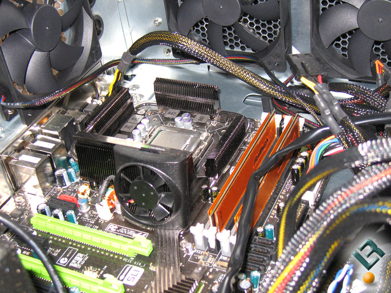 790i_fan2.jpg