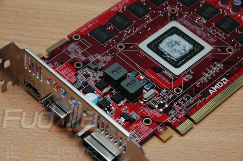 msi_4890cyclone_3.jpg