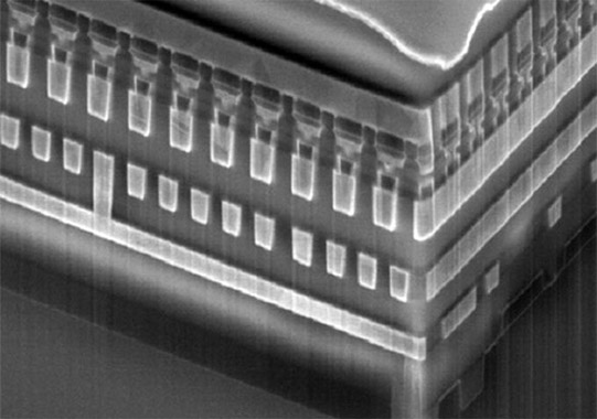 numonyx-pcms-chip.jpg