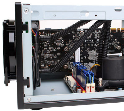 cyberpower_lan_mini2.jpg