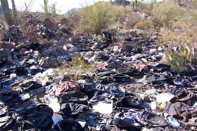 alien trash2.jpg
