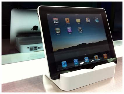 iPADock_with_iPad_Landscape.jpg