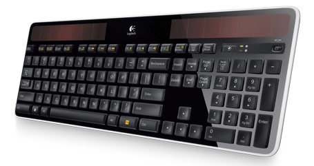Logitech_750_2.jpg