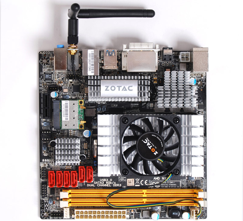 M880GITX-A-E.jpg