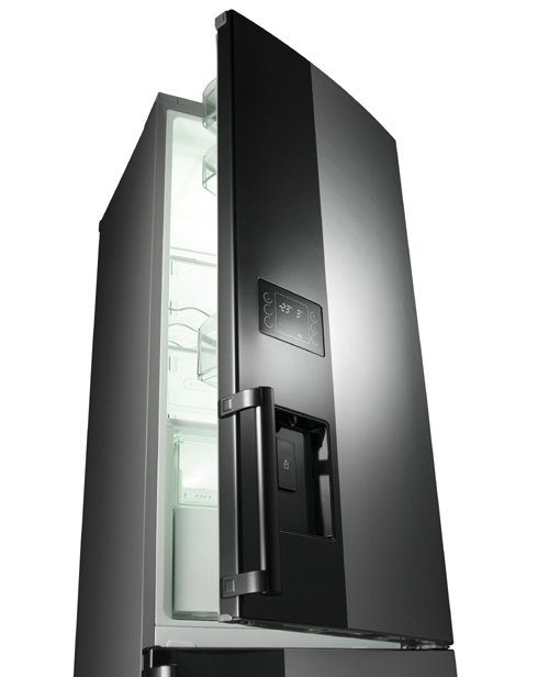 LG-DESIGN-ONCE-AGAIN-TAKES-TOP-HONORS-AT-IF-AND-REDDOT-DESIGN-AWARDS500.jpg