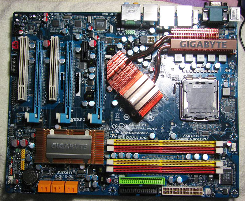 An Old Picture of the  GA-780SLi-DS5 From October 2007