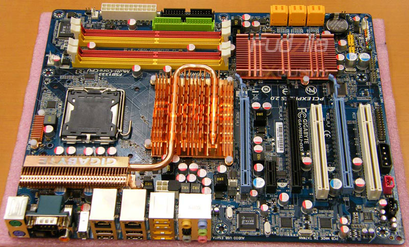 An Newer Picture of the  GA-780SLi-DS5 From November 2007
