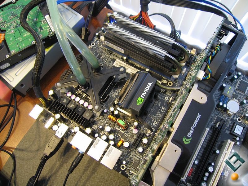680i_sli_qx9650a.jpg