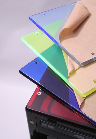 Colors-Standard-Light-Close-M.jpg